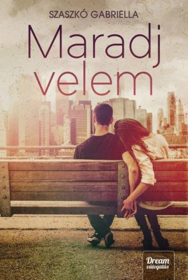 Maradj velem!
