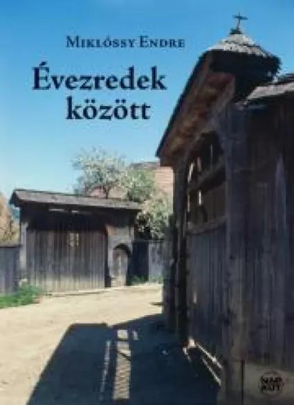 Évezredek között (e-könyv)