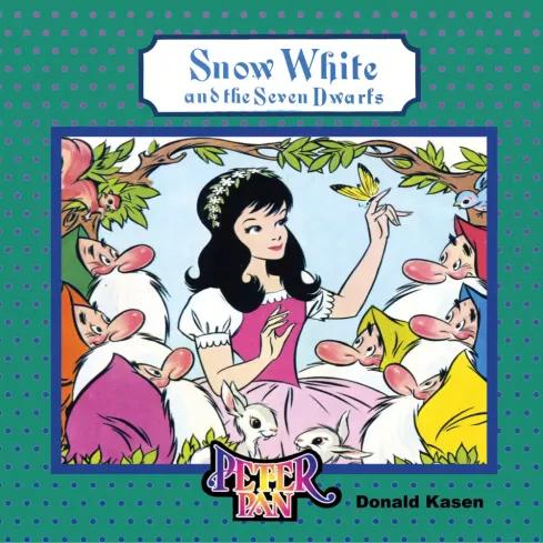 Snow White and the Seven Dwarfs (e-könyv)
