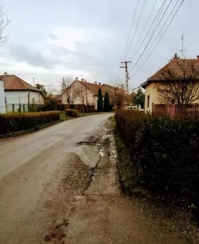 Új fiú költözött az utcába (e-könyv)