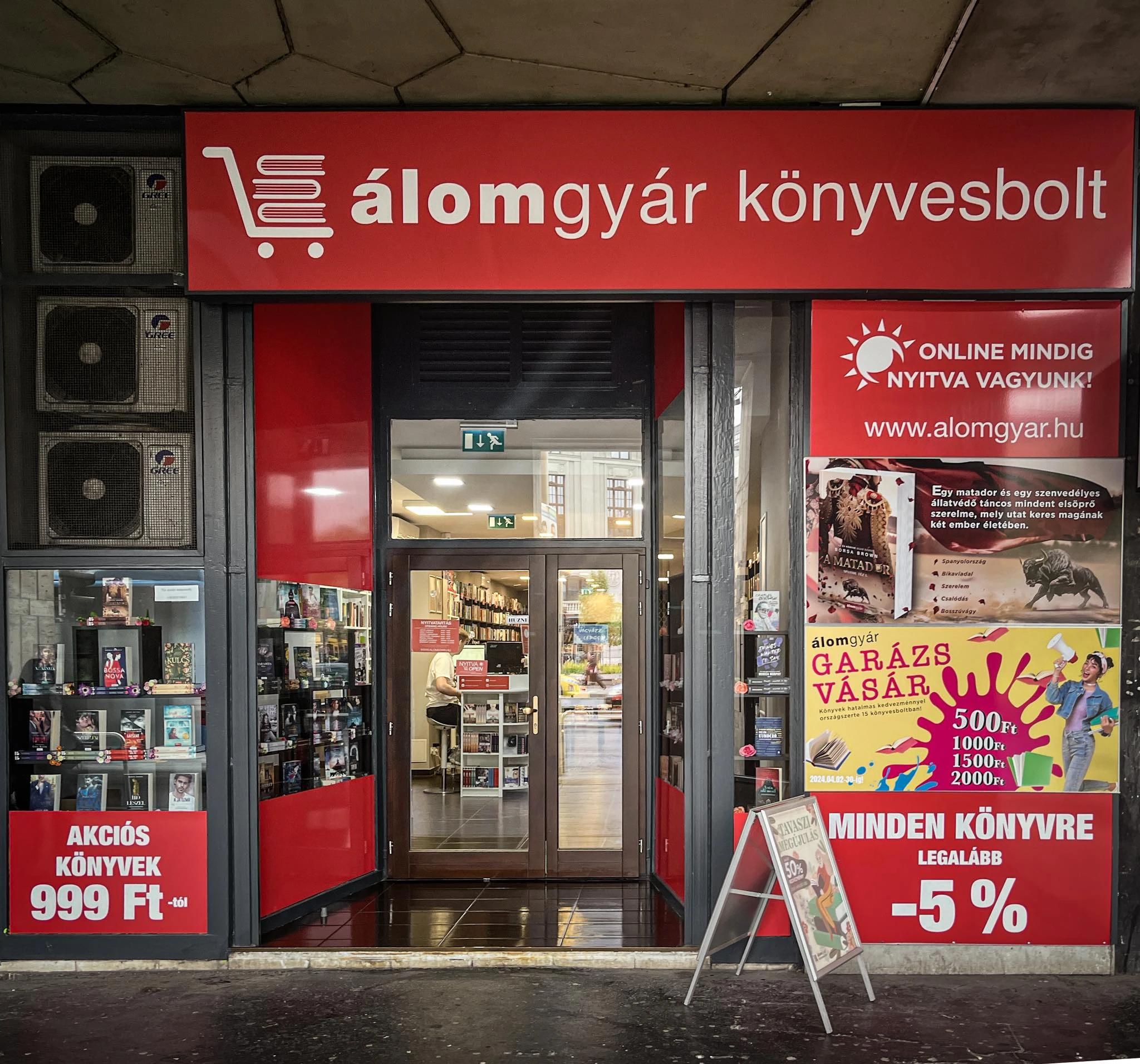 BUDAPEST - BLAHA KÖNYVESBOLT